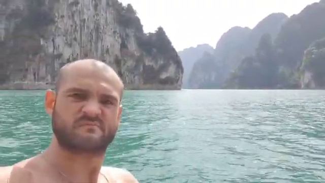АНДРЕЙ СКОРОХОД - САМЫЙ КОРОТКИЙ В МИРЕ ТРЭВЕЛ-БЛОГ ОТ ТИПИЧНОГО БЕЛОРУСА! смотреть онлайн
