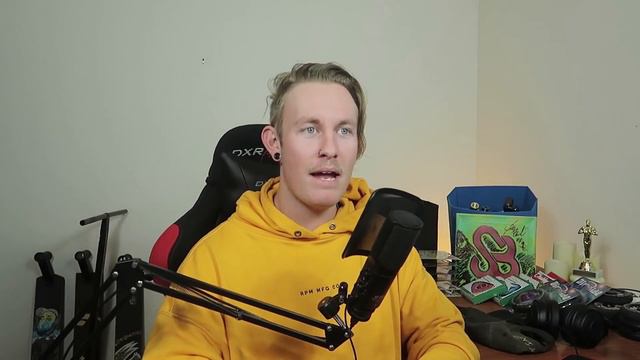 The Truth About WHY LEO QUIT ELITE PRO SCOOTERS *Scoot Review* смотреть онлайн