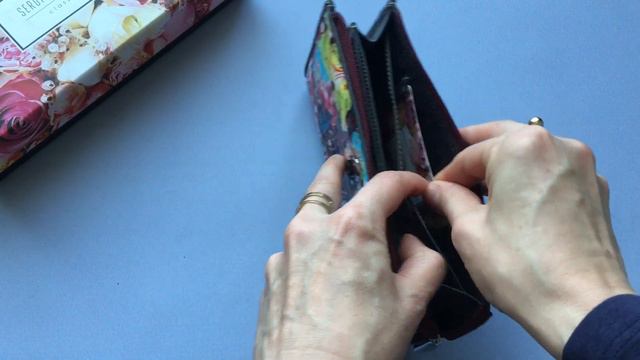 ❤ Женский лаковый кошелек на молнии от Sergio Valentini. смотреть онлайн