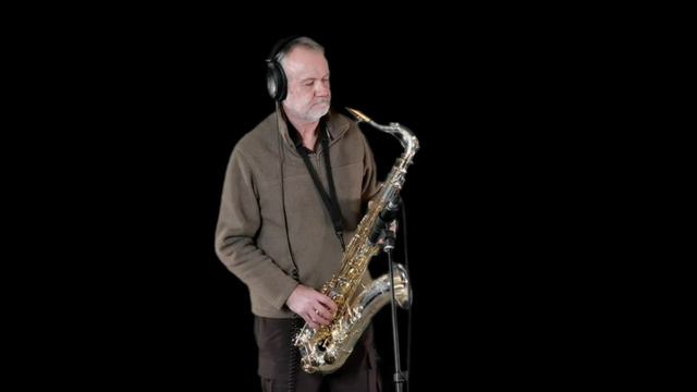 Let's Stay Together - Al Green sax cover by Mick Loraine смотреть онлайн