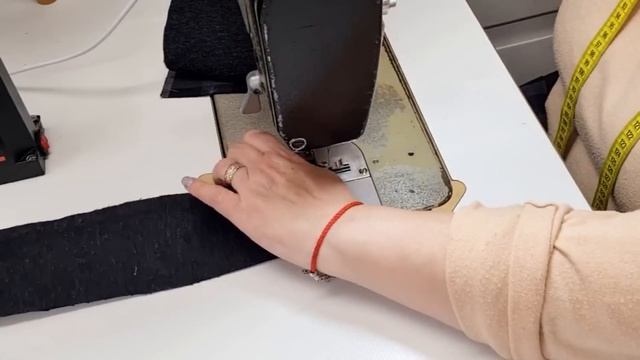 КАК РАСШИРИТЬ КУРТКУ НА 10-12 СМ. Что делать, если куртка или пальто с молнией стало вам мало? смотреть онлайн