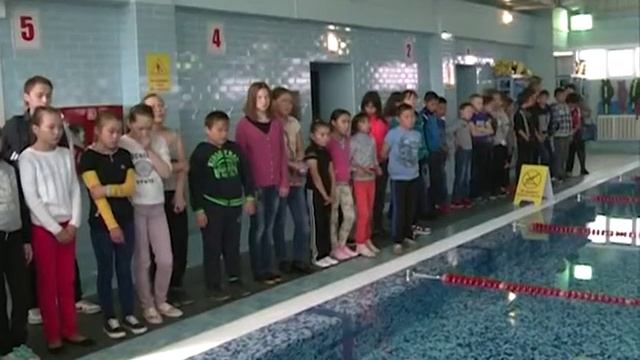Полным ходом идут дополнительные занятия для ребят во внеурочное время смотреть онлайн