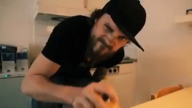 (на русском) Regular Ordinary Swedish Meal Time - Satanic Salad