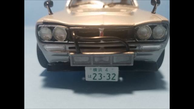 HASEGAWA 1/24 NISSAN DATSUN 1973 SUNNY PICKUP WITH C1 MODELS HAKOSUKA TRANSKIT