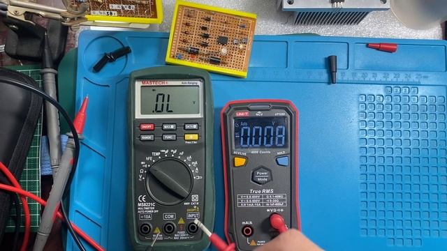 Multimetro automático Uni-t ut123D смотреть онлайн