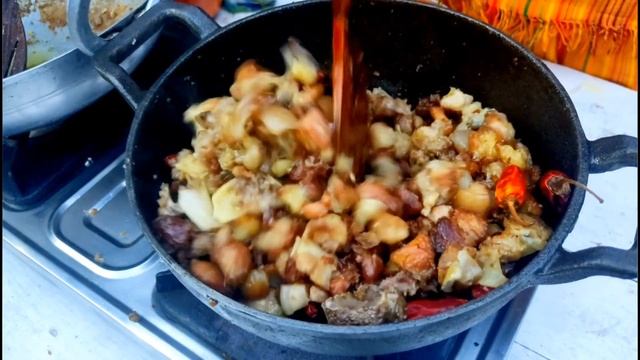 Northeast Indian Tasty Pork Pickle / Achar | How to make tasty & easy Pork Pickle ? смотреть онлайн