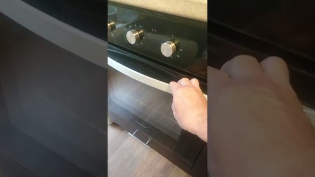 Газовая варочная панель MAUNFELD EGHG.64.1CBG/G смотреть онлайн