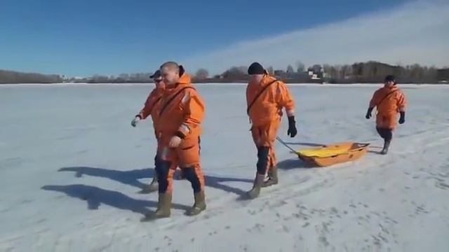 Спасатели нашли труп мужчины на Верх-Исетском пруду смотреть онлайн