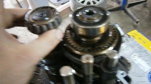 KIA CEED - Замена подшипников в механической коробке передач.