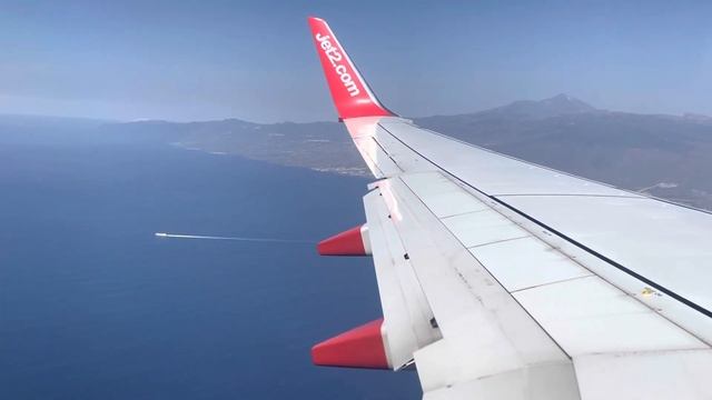 Jet2 landing Tenerife South Airport смотреть онлайн