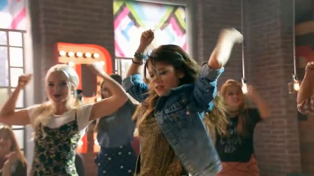 Better Together|Dove Cameron & Sofia Carson|Soy Luna 3|Official Video| смотреть онлайн