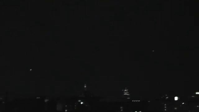 Changeable UFOs HOVER | Меняющиеся НЛО ЗАВИСАЮТ смотреть онлайн