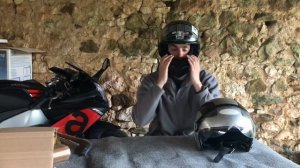 Обзор-сравнение мотошлема AGV K-3 SV (чёрный матовый).