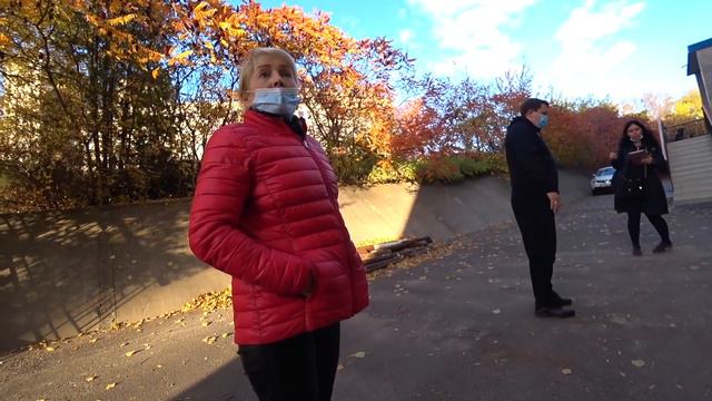 Кошмарим ОХРАННИКОВ на спотах катаясь на бмх смотреть онлайн