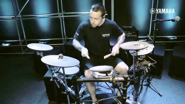 Bateria Eletrônica Yamaha DTX 522k - Baterista do Sepultura смотреть онлайн