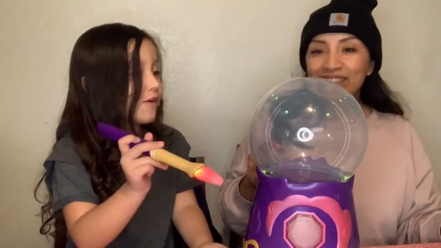 Magic Mixies Crystal Ball