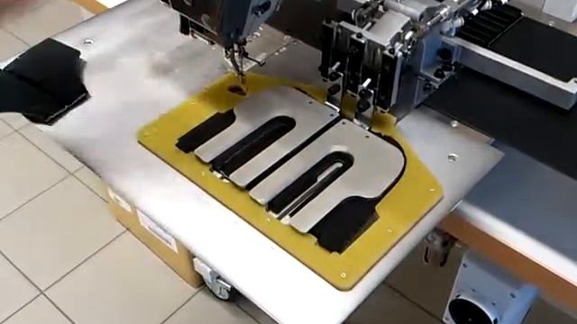 Mitsubishi PLK смотреть онлайн