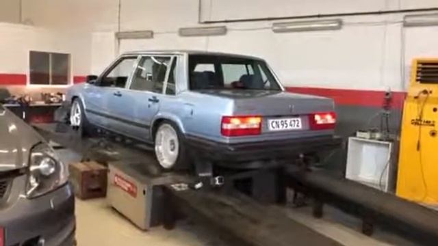 Volvo 740 stock pull смотреть онлайн