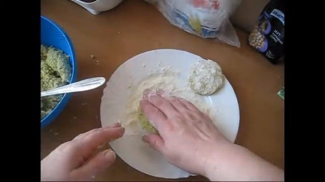Фалафель и гуляш по-сербски. смотреть онлайн