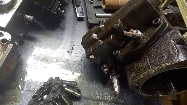 Гидронасос Volvo. Обзор конструкции, ремонт насоса смотреть онлайн