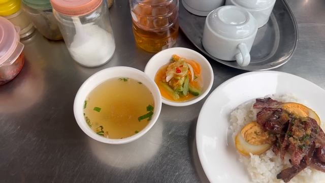 ДОБРОЕ СУББОТНЕЕ ДЕРЕВЕНСКОЕ УТРО В КАМБОДЖЕ GOOD SATURDAY COUNTRY MORNING IN CAMBODIA смотреть онлайн