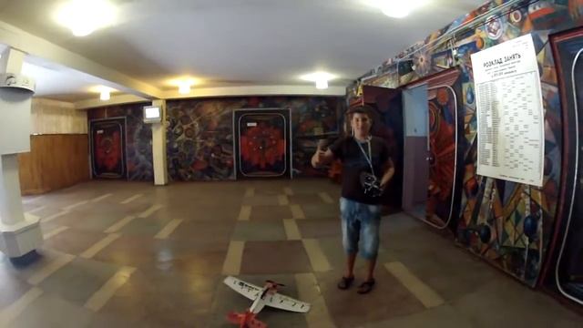 Пролёт по лестнице Пилот Женя Козловский смотреть онлайн