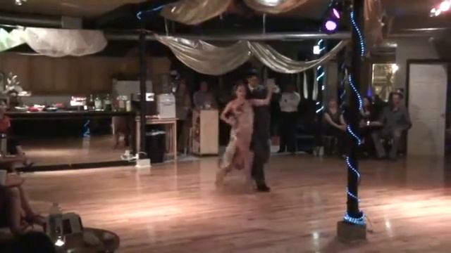 Daniel Noce & Ramona Nita tango and milonga performance April 15, 2011 - Chicago смотреть онлайн