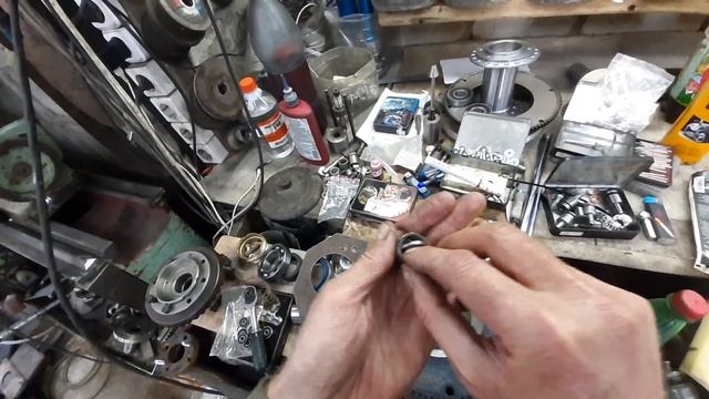 Ползун доработанный. Пальцы маховика с кривой резьбой. смотреть онлайн