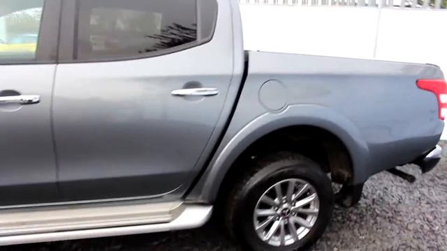 2018(18) Mitsubishi L200 DI-D 4WD WARRIOR DCB - Vic Young смотреть онлайн