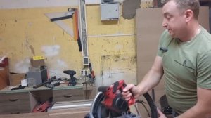 Погружная пила Зубр ПП-55Н пилит без сколов! Правда или обман! Тест новой пилы из коробки!