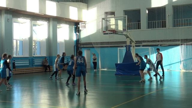 ДЮСШ-ДРОЗД - «Тосненский районный ДЮЦ» I Девушки 2009 г.р и моложе смотреть онлайн