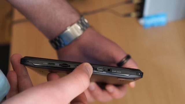MeiYing New MID V8 M810 смотреть онлайн
