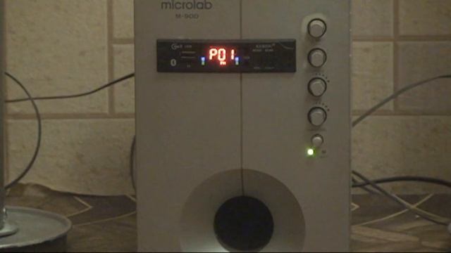 обзор аудио системы 2.1 MICROLAB M900 c Bluetooth. FM. MP3 с колонками BBK смотреть онлайн