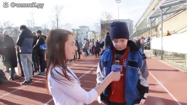 Команда играет плохо, а вратарь отличный смотреть онлайн