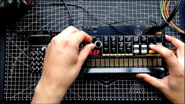 LoFi DnB [PO33 & Volca Beats] смотреть онлайн