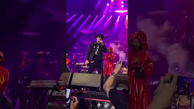 Lauryn Hill + The Fugees ft Cypress Hill - Inglewood KIA Forum 11/5/2023 смотреть онлайн