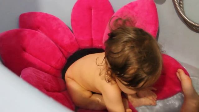 Le bain avec le blooming bath смотреть онлайн