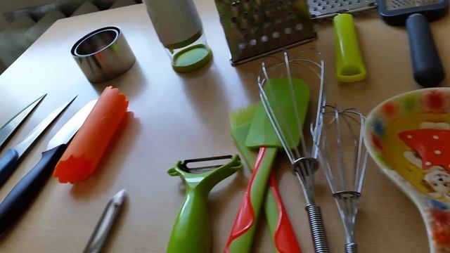 Помощники на кухне смотреть онлайн