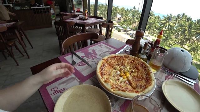 Мы в ШОКЕ! Настоящая ИТАЛИЯ во Вьетнаме! Вкусная ЕДА и низкие ЦЕНЫ с видом на Нячанг и море смотреть онлайн