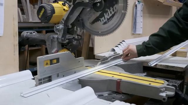 Производство Махаон. Окна, потолки, жалюзи. смотреть онлайн