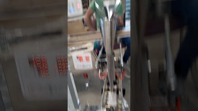 Фасовка мебельных заглушек на шестигранные шурупы смотреть онлайн