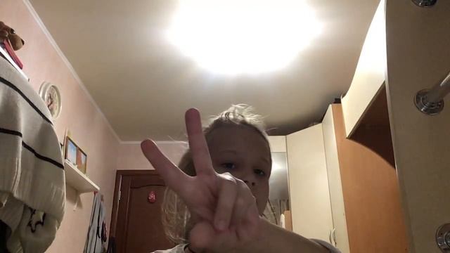 Сегодня будет новое видео как я буду рисовать всякие рисунки смотреть онлайн