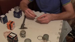 СВОИМИ РУАМИ: Установка колец на поршень 2Т, 4Т