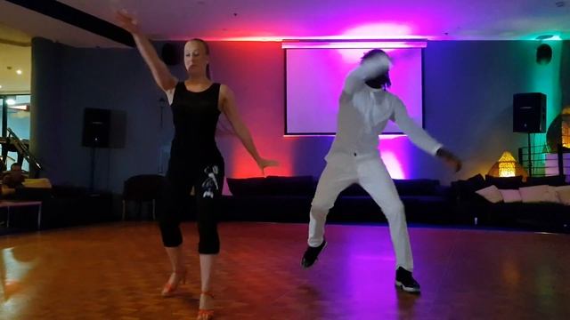 JOJO & Mickaela, Show @ Sydney International Afro Kizomba Festival 2017 смотреть онлайн