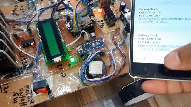 NodeMCU | ESP8266 | Arduino | IoT Based Railway Track Crack and Obstacle Detection Robot - GSM - GP смотреть онлайн