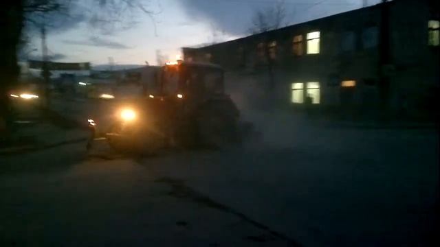 Уборка улиц в Пскове (с) смотреть онлайн
