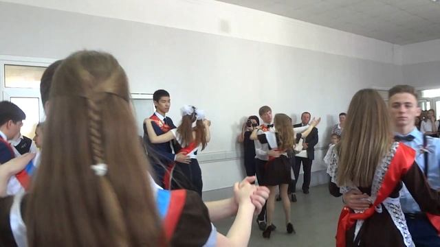 Вальс. Последний звонок в лицее-интернате 2017 смотреть онлайн