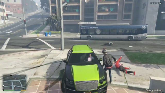 GTA 5 , когда прошел сюжет , и нечего делать . 2014-2015 год . Страдал ерундой . смотреть онлайн