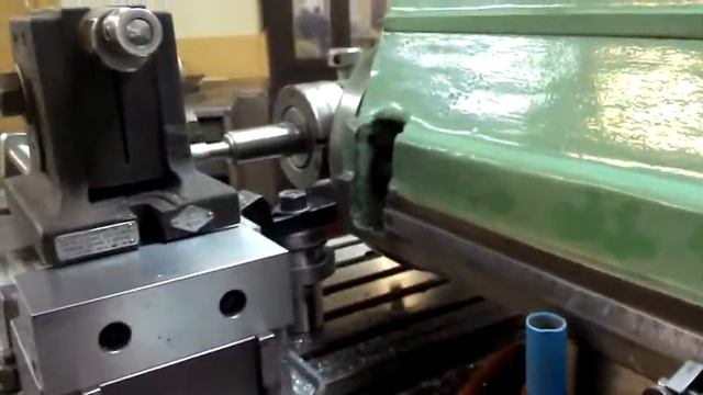 Фрезерование паза летучим резцом смотреть онлайн