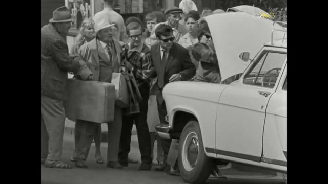 Ух, ты, ворюга! Я не вор! Я опаздываю на поезд... смотреть онлайн